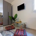 White Zagara Apartment Trapani